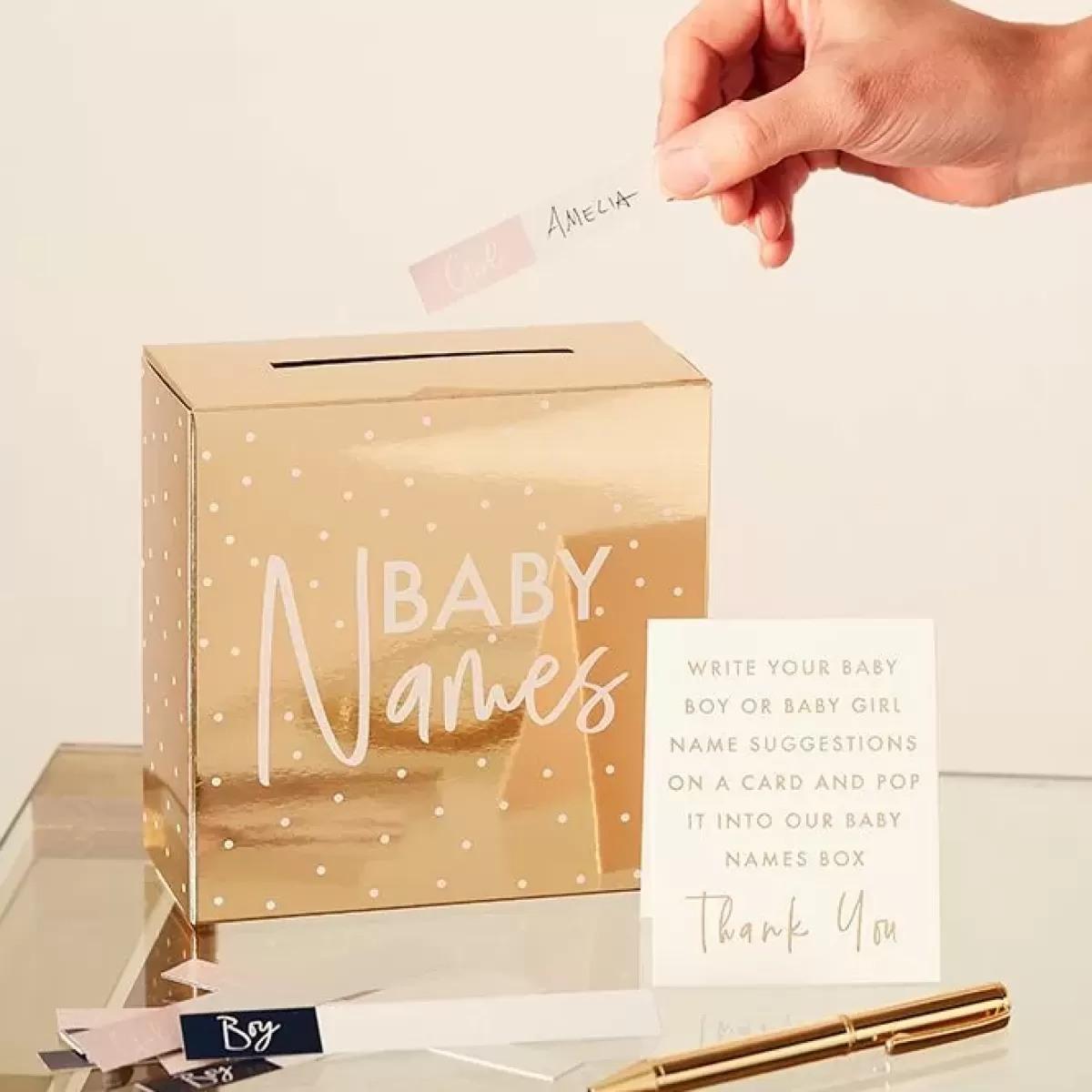 Pink And Navy-Ginger Ray Babyshower Spel Raad De Naam